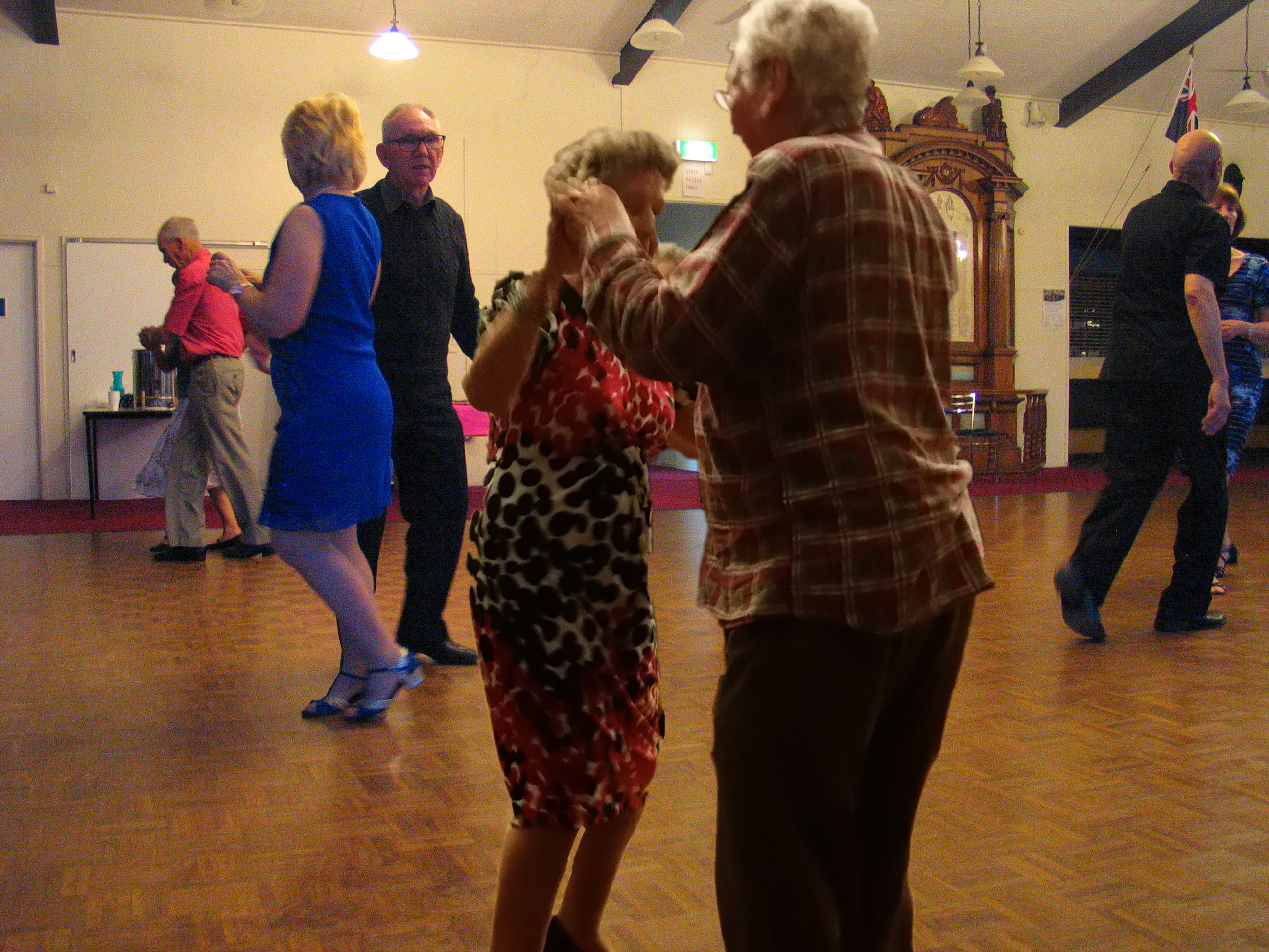 AUCKLAND DANCE CLUB For Couples And Singles
